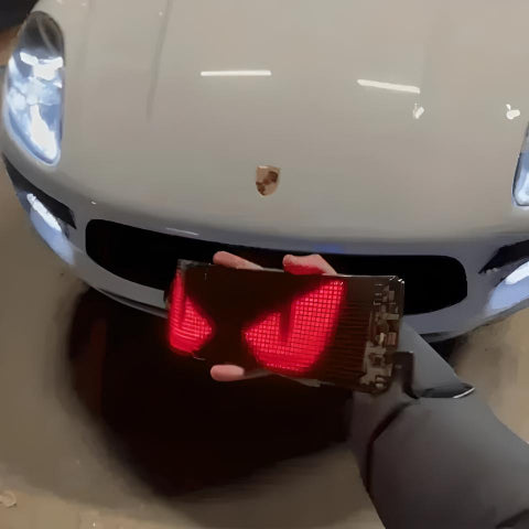 Écran LED Animé Pour Voiture – Messages Et Emojis Personnalisés