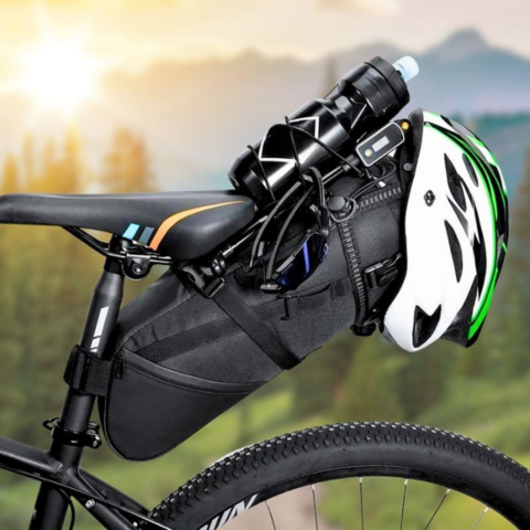 Veľká kapacita cyklistickej tašky na sedlo — vodotesná a reflexná