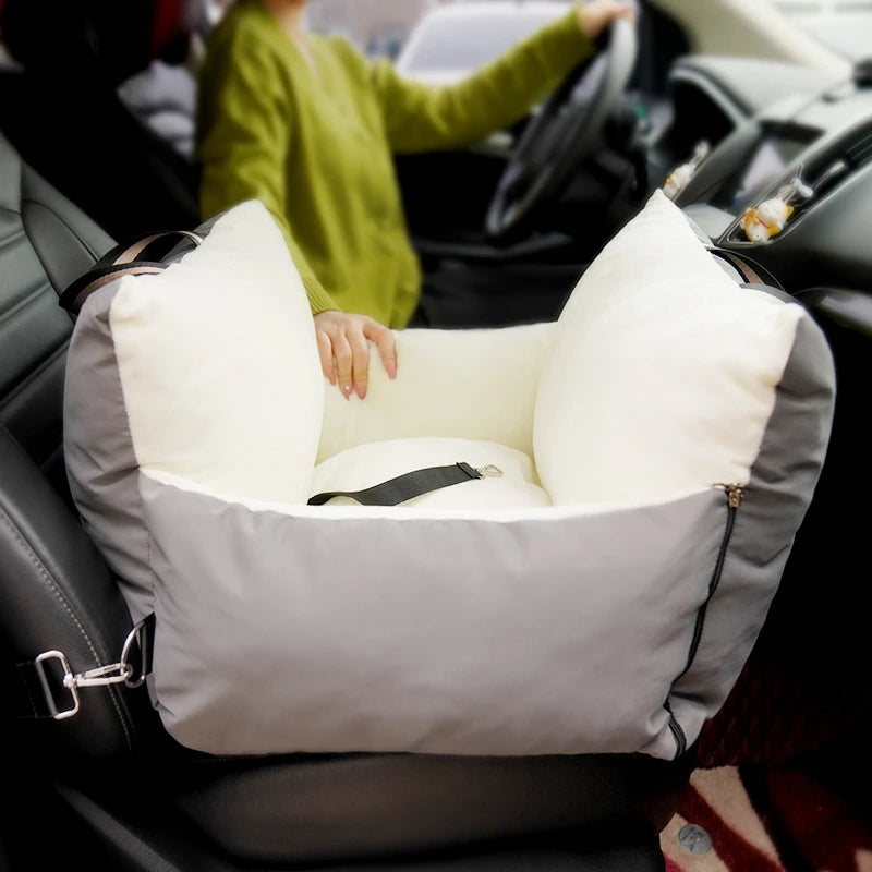 Silla de Auto para Perro — Confort y Seguridad en Viaje